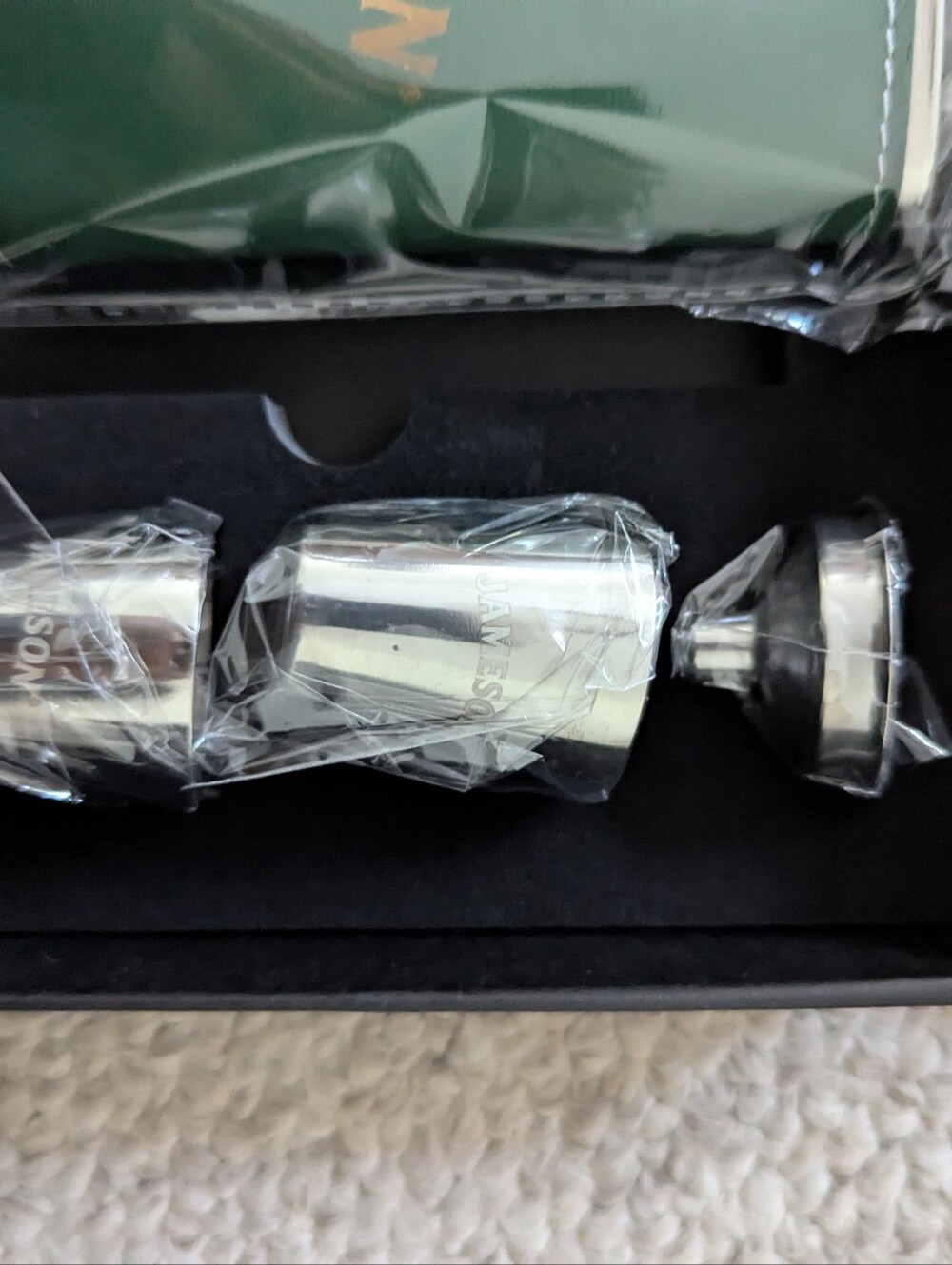 Jameson Green Flask Set - Picture 6 of 6